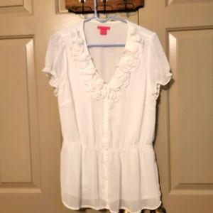 *FINAL PRICE *Sunny Leigh semi sheer off white blouse.